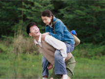 中国映画「サンザシの樹の下で」